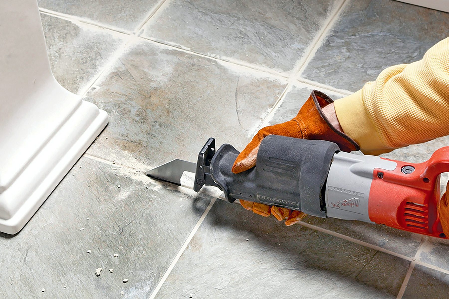 How to Remove Grout With a Reciprocating Saw or an Oscillating Tool